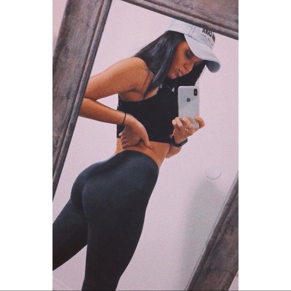 Meet your Posher, Jenna - Picture 6 of 8